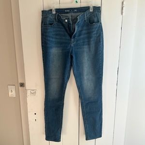 OLD NAVY Wow Super Skinny Tall Jeans